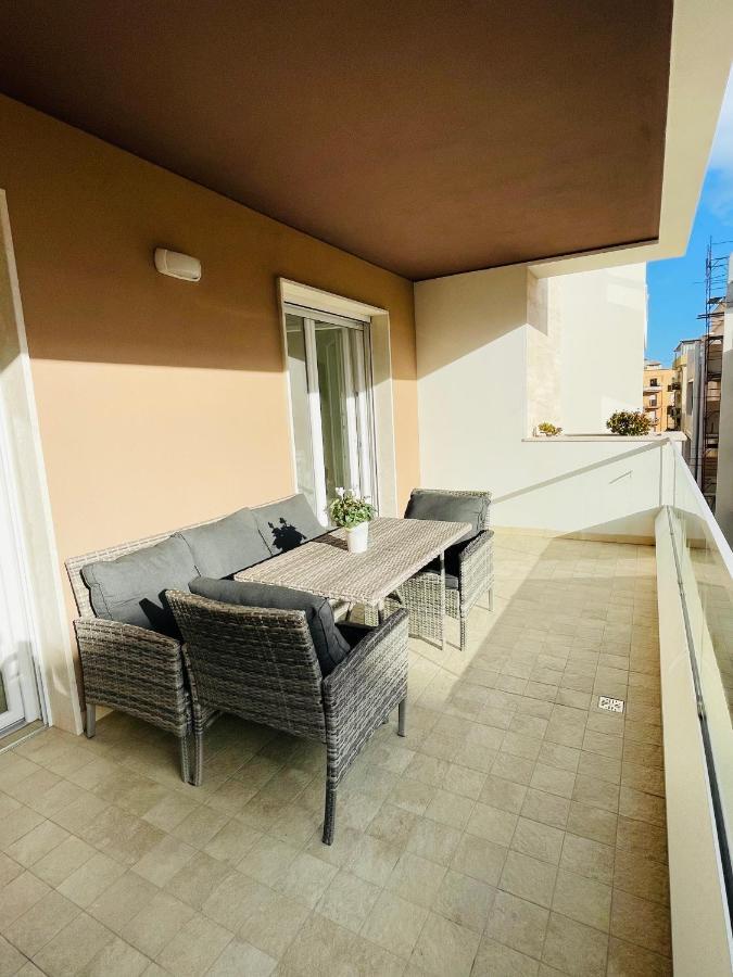 Emme Apartment Кальяри Экстерьер фото